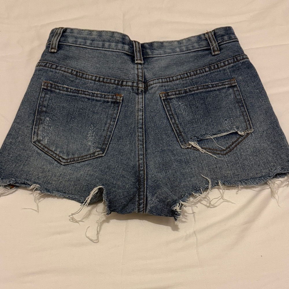 Nasty Gal Medium Blue Distressed Denim Shorts - Picture 2 of 4